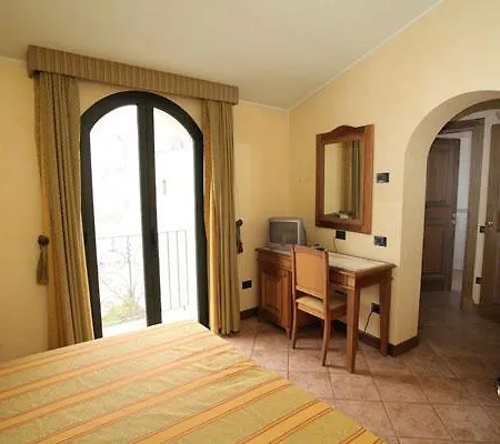 Hotel Belvedere 3*