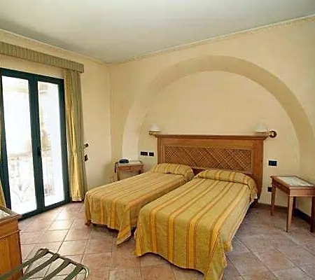 Hotel Belvedere 3*