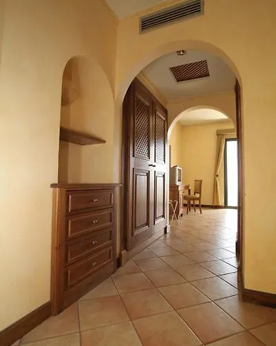 ホテル Belvedere 3*